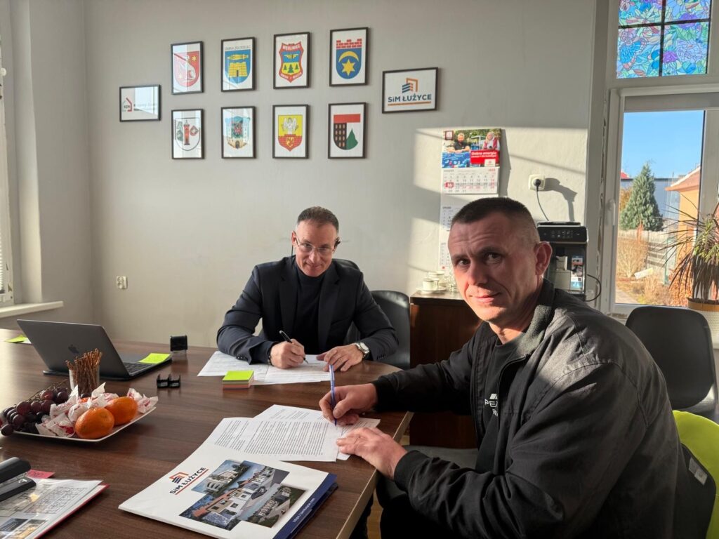 0b12fd74-3632-42f9-9638-fee105f06e74